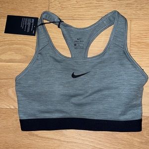 NWT Nike Swoosh Sports Bra